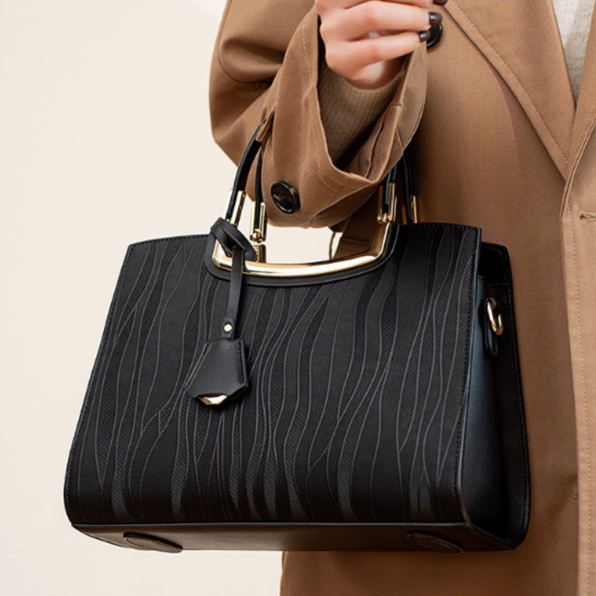 40884377-c1d4-4d8d-b9fa-09ac2a95dd57-Max