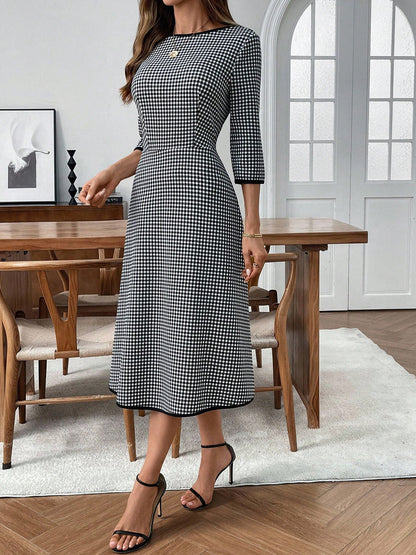 dcf526cd4bf3437fa23eeb718cbe5c03-Max